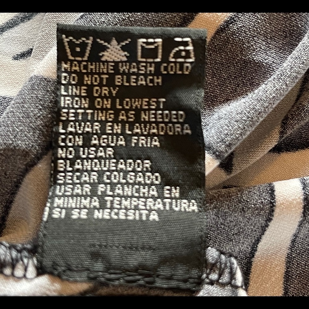 ⭕️Abstract Black-White-Grey Perception Jacket sz 8 - Picture 6 of 7